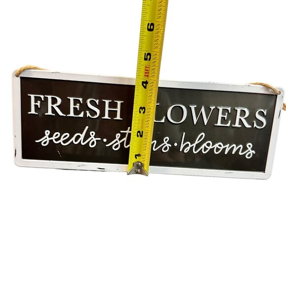 Farmhouse Flower Hanging Sign 11 Inch Metal Enamel Floral Rustic Decor Black - Picture 3 of 8